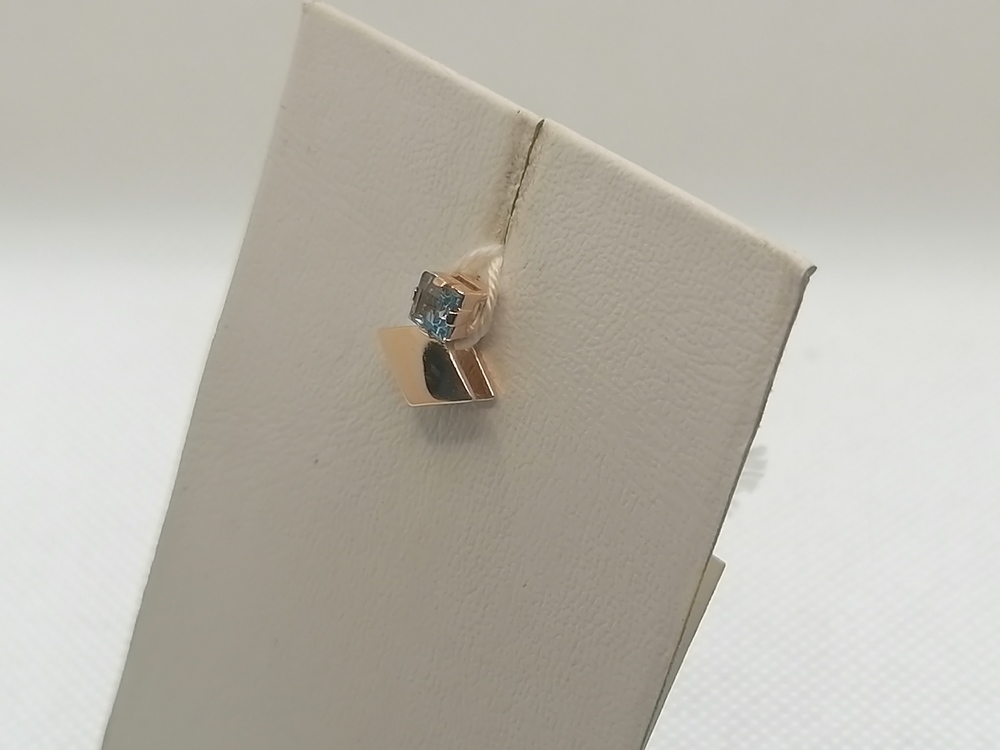 ПОДВЕСКА С КАМНЕМ (Au 585)