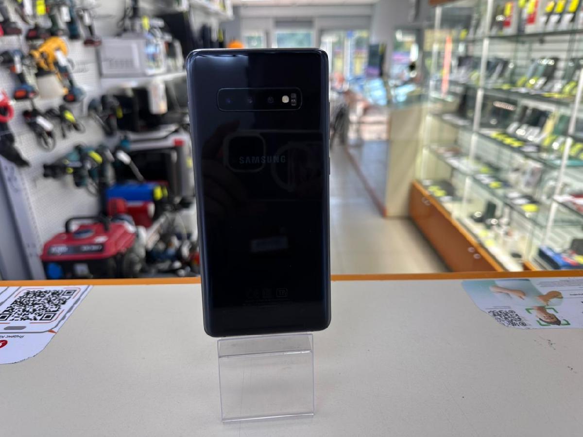 Смартфон Samsung Galaxy S10+ 8/128