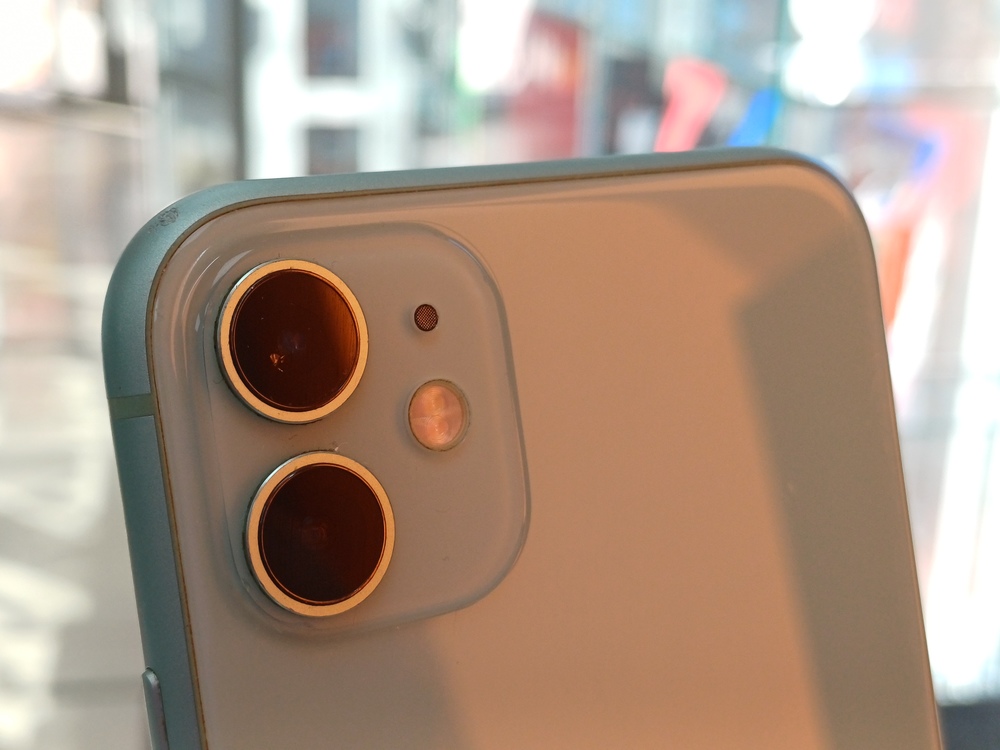 Смартфон Apple iPhone 11 128Gb