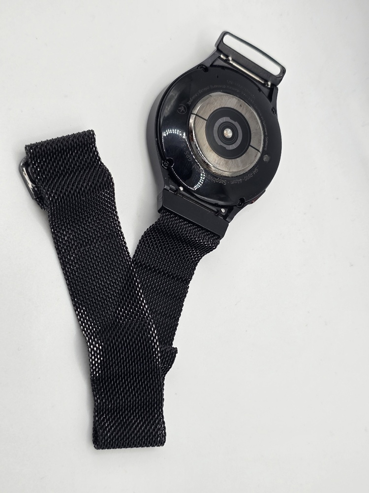 Смарт-часы Samsung Galaxy Watch 5 44mm