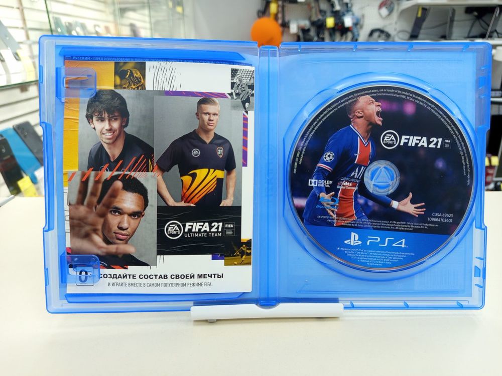 Игра Playstation 4 FIFA 2021