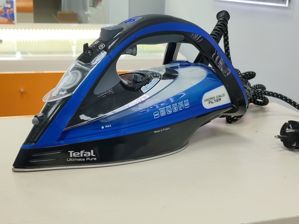 Утюг Tefal Ultimate Pure FV9848E0