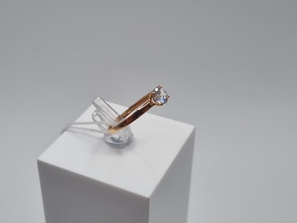 КОЛКМ585 КОЛЬЦО С КАМНЕМ (Au 585)