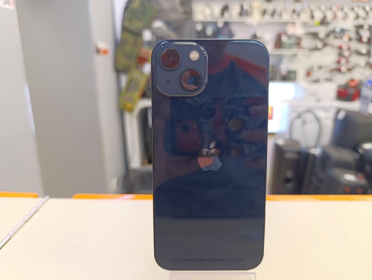 Смартфон Apple iPhone 13 128Gb