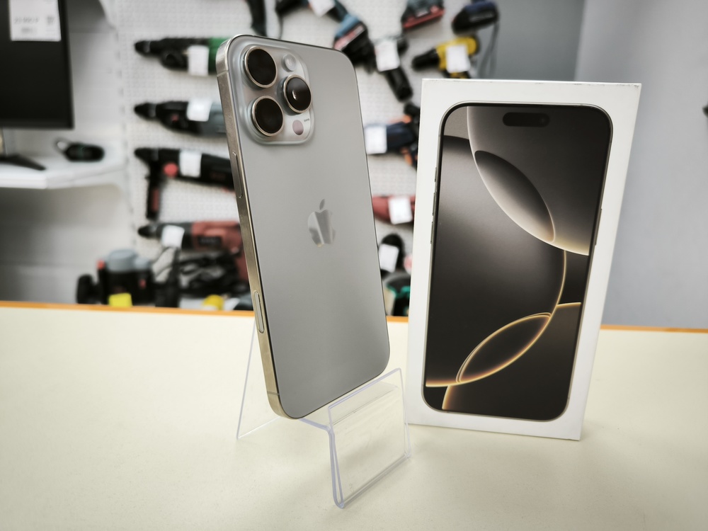 Смартфон Apple Iphone 16 Pro Max 256Gb