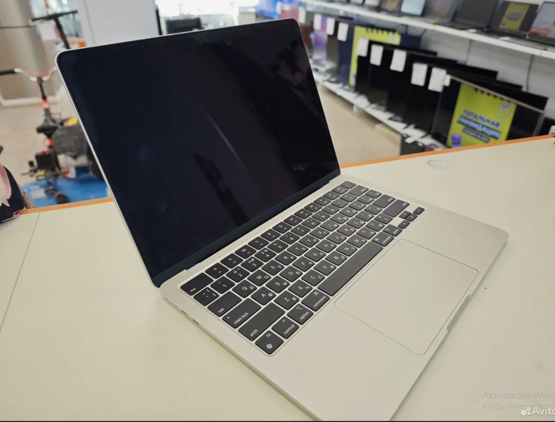 Ноутбук Apple MacBook Air 13 M2 8/256 (A2681)