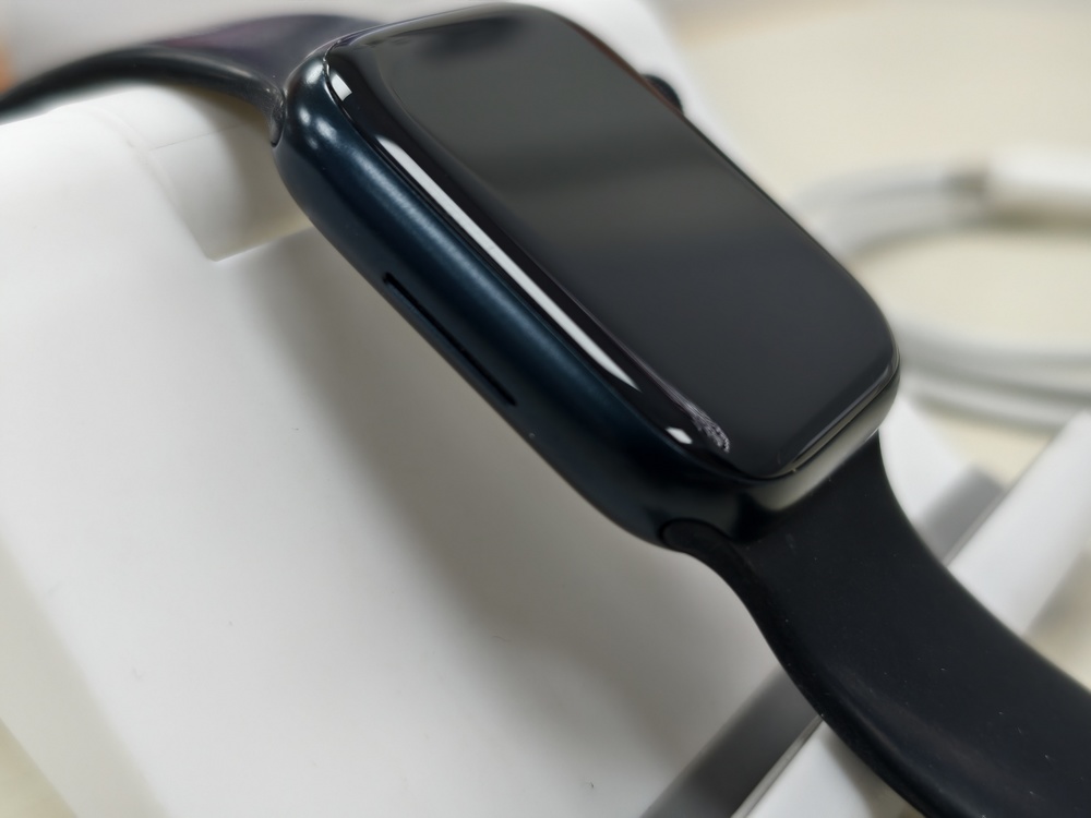 Смарт-часы Apple Watch Series 7 45mm