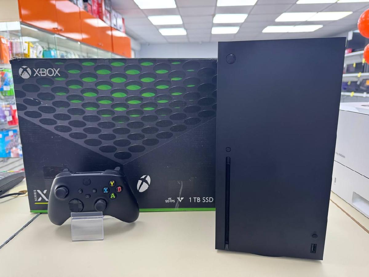 Игровая приставка Xbox Series X 1Tb