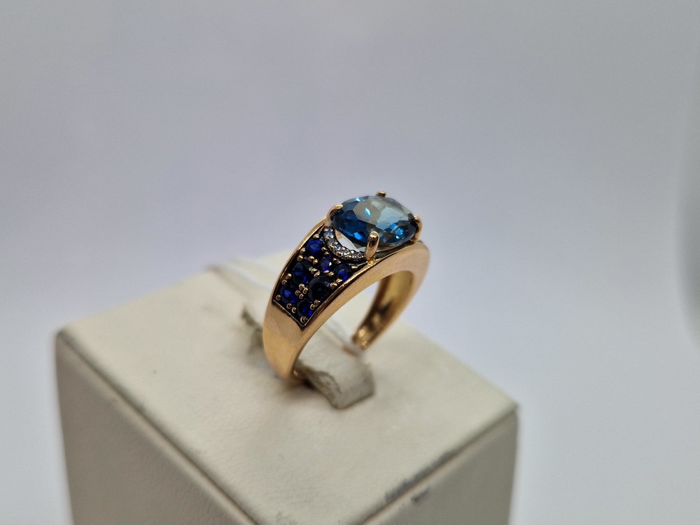 КОЛКМИ585 КОЛЬЦО С КАМНЯМИ (Au 585)