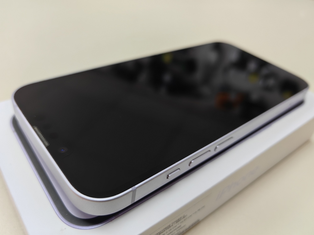 Смартфон Apple Iphone 14 128Gb