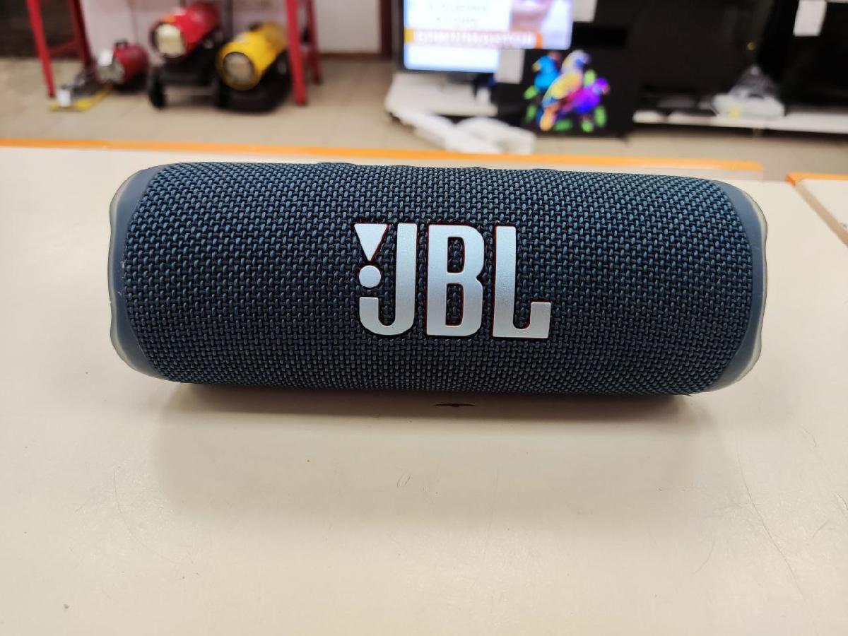 Портативная акустика JBL Flip 6;