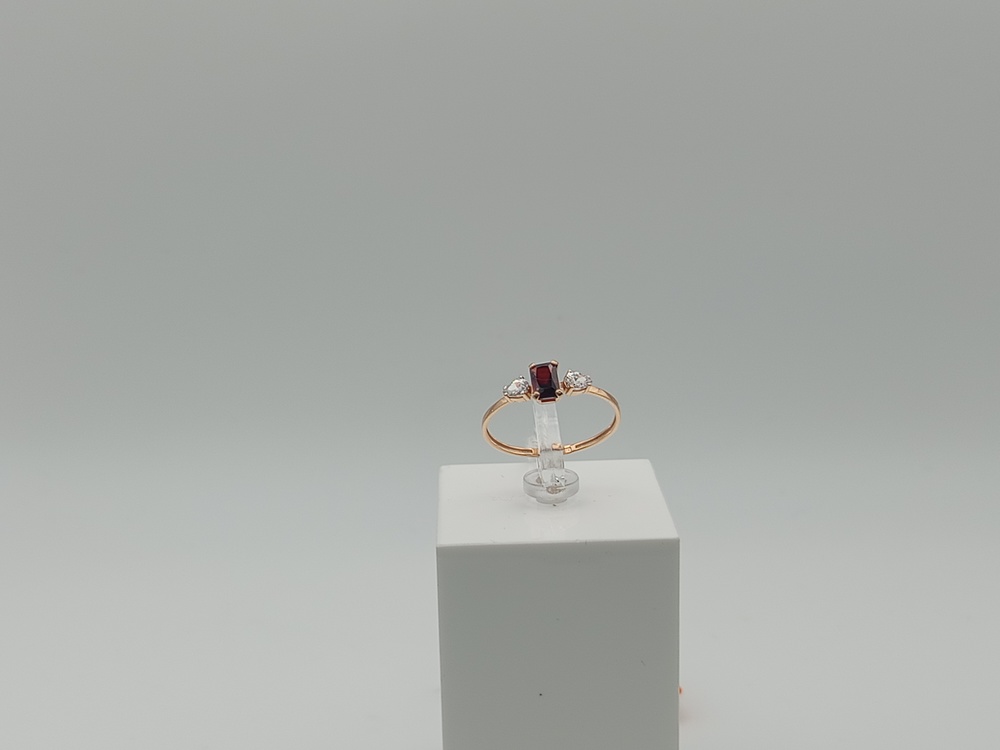 КОЛКМИ585 КОЛЬЦО С КАМНЯМИ (Au 585)