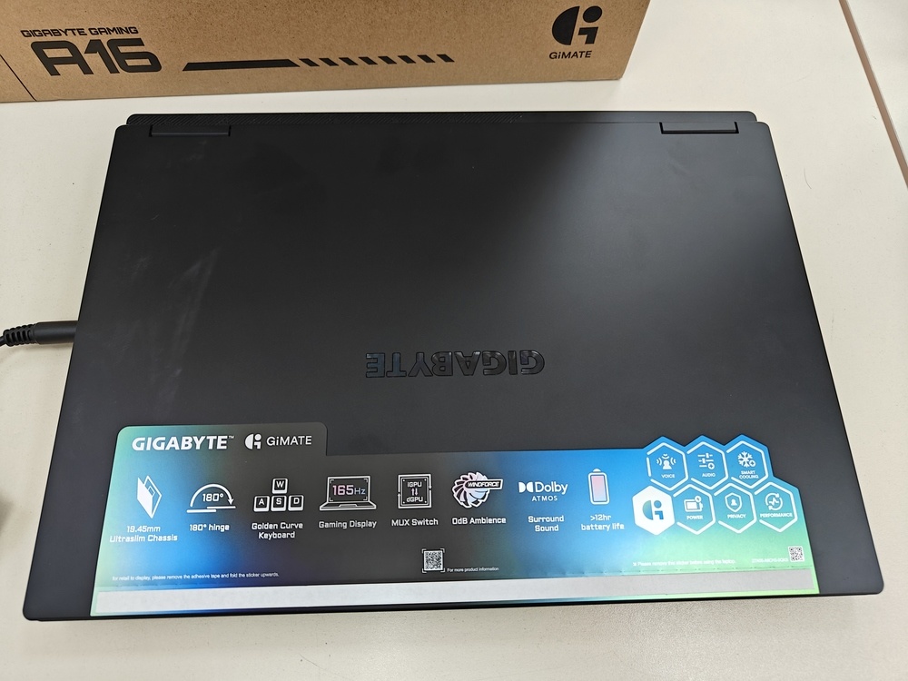 Ноутбук Gigabite; Core I7-13620H, Geforce RTX 5050, 16 Гб, 1 Tb, Нет