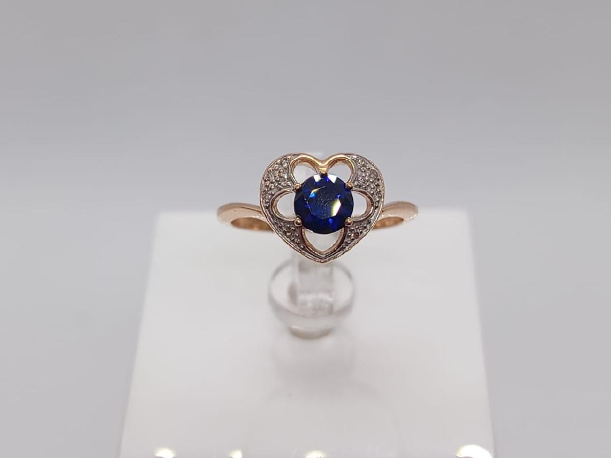 КОЛЬЦО С КАМНЯМИ (Au 585)