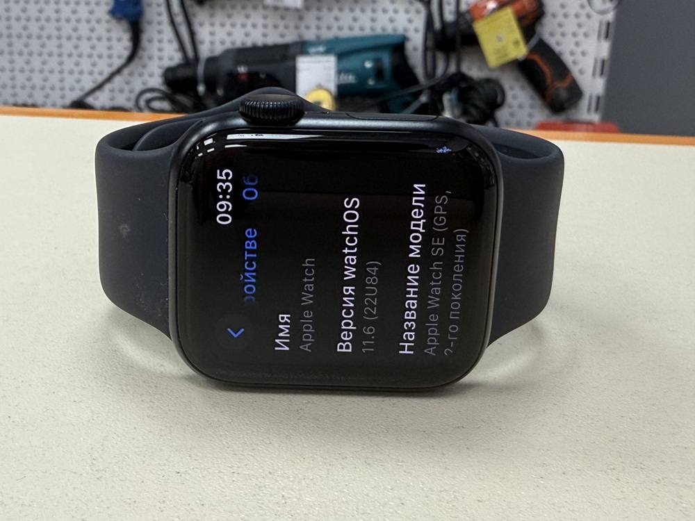Смарт-часы Apple Watch SE 2022 40mm