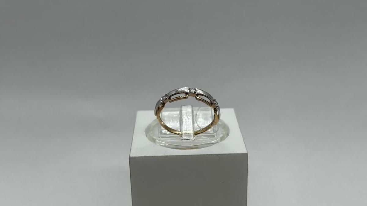 КОЛЬЦО С КАМНЯМИ (Au 585)