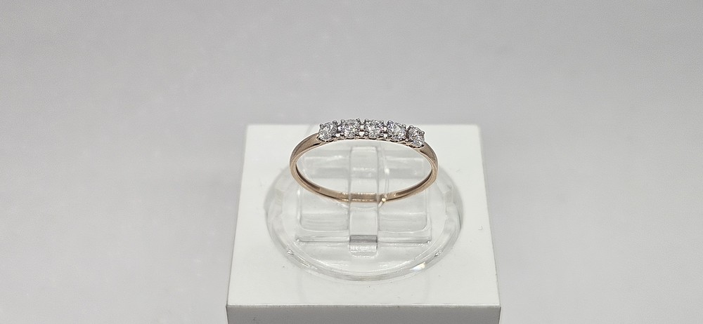 КОЛЬЦО С КАМНЯМИ (Au 585)