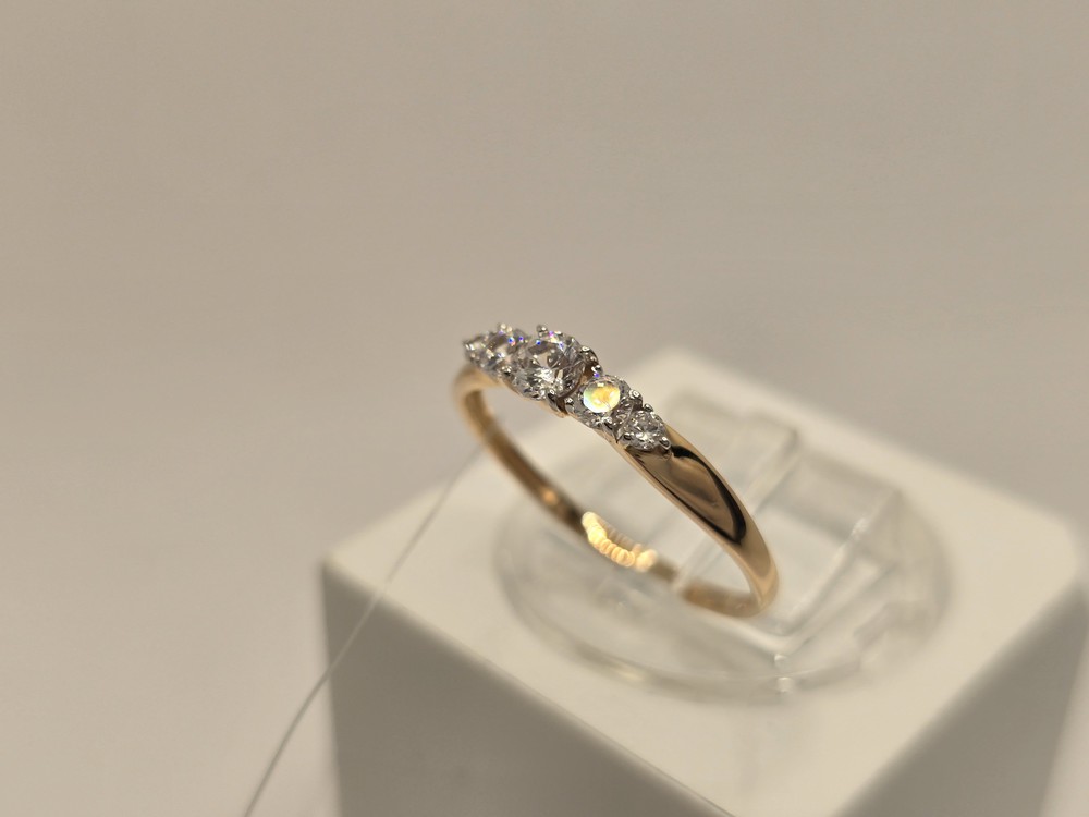 К13210595 КОЛЬЦО С КАМНЯМИ (Au 585)