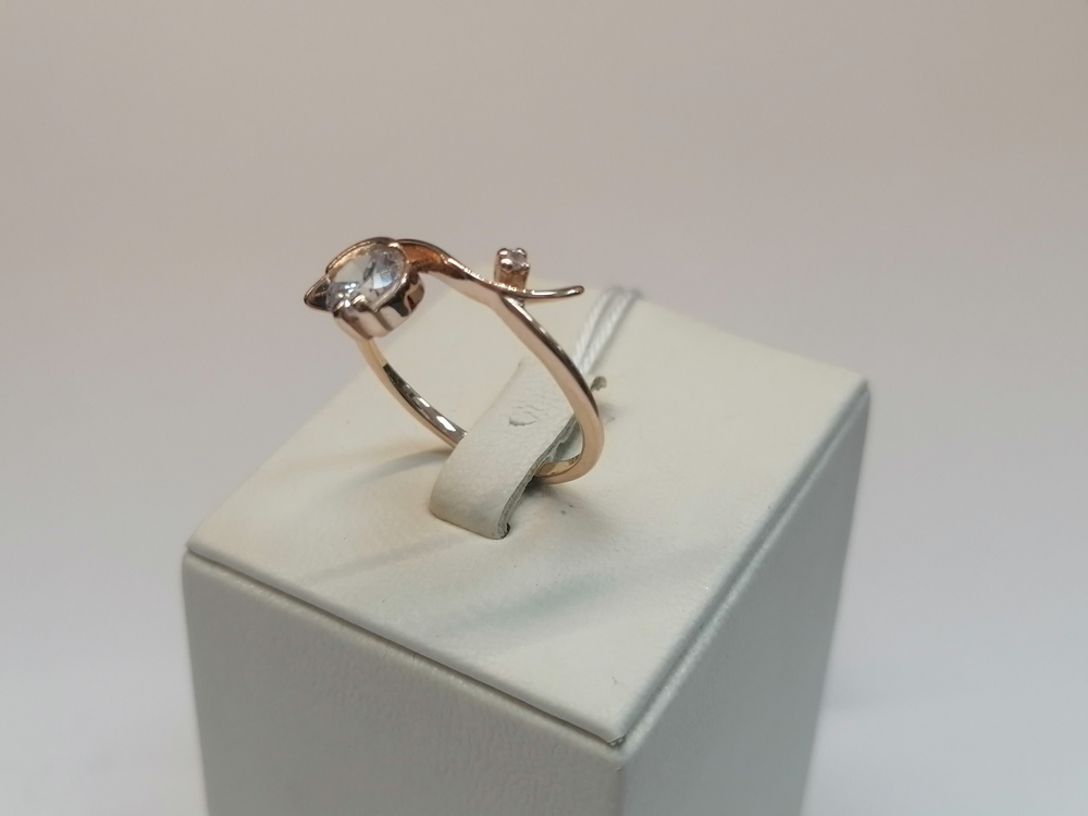 КОЛЬЦО С КАМНЯМИ (Au 585)