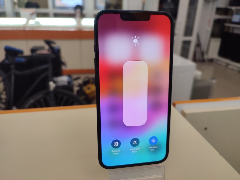 Смартфон Apple Iphone 14 128Gb