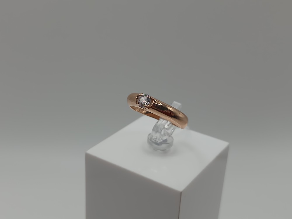 КОЛКМ585 КОЛЬЦО С КАМНЕМ (Au 585)