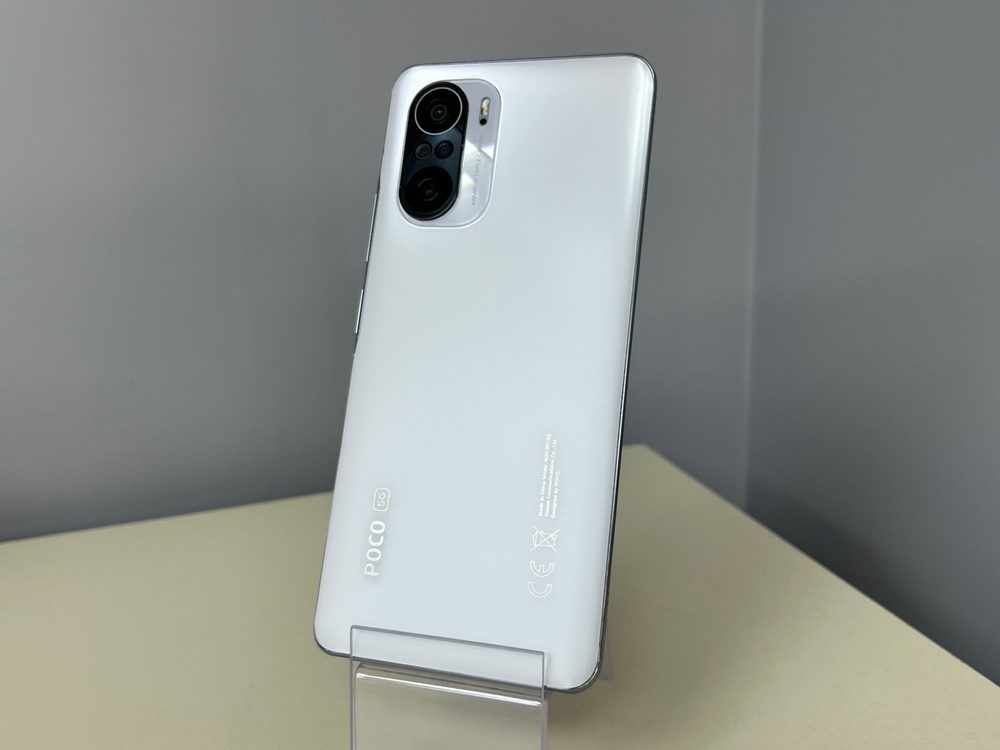 Смартфон Xiaomi Poco F3 6/128