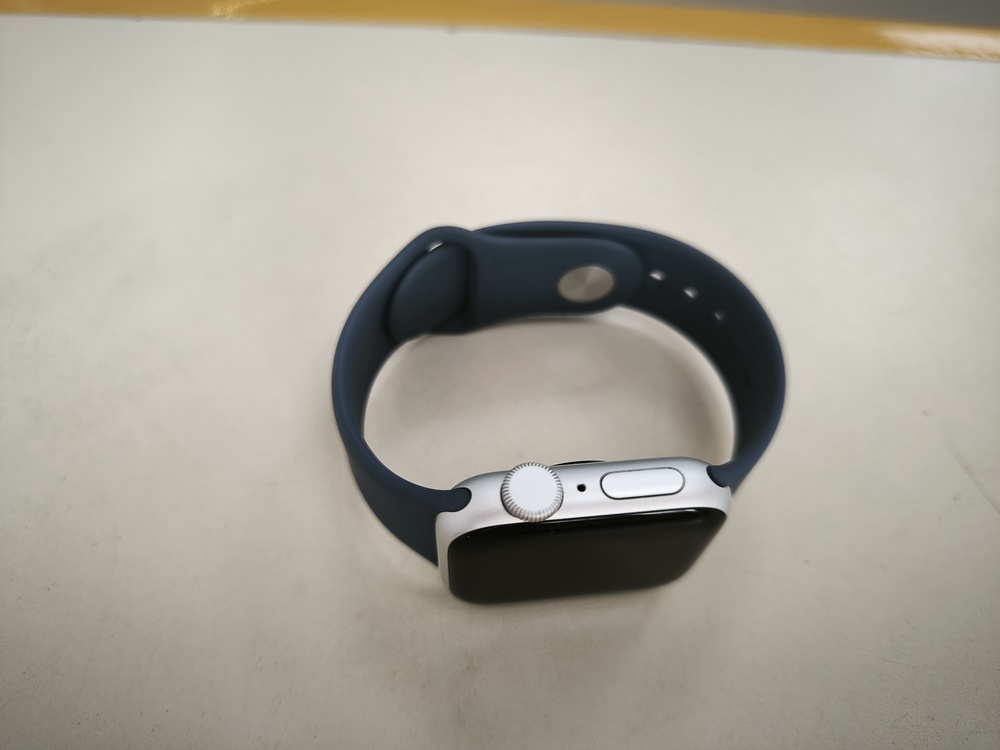 Смарт-часы Apple Watch SE 2022 40mm