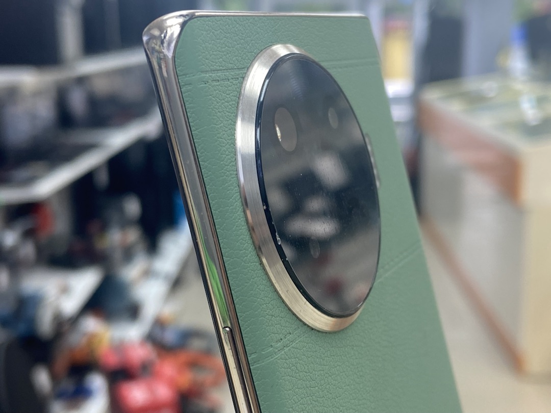 Смартфон Tecno SPARK 20 PRO + 8/256