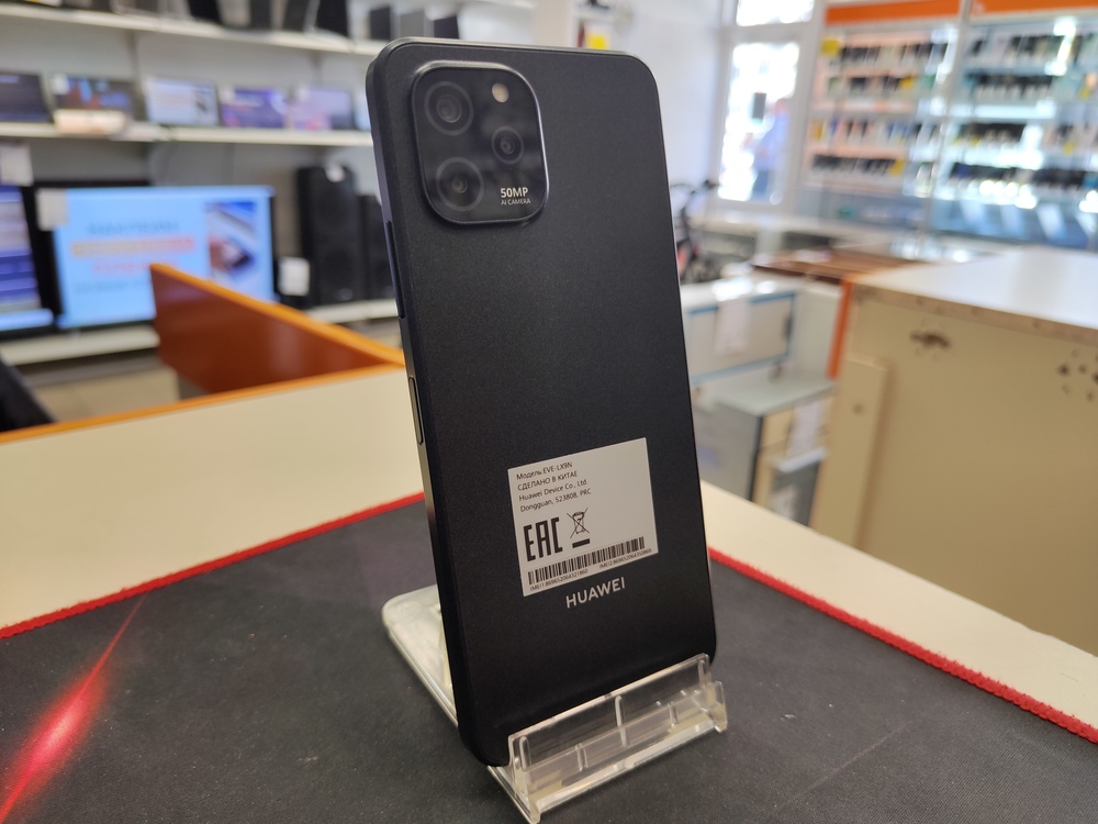 Смартфон Huawei Nova Y61 4/128