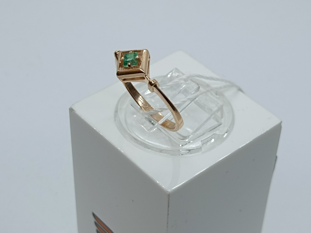 КОЛЬЦО С КАМНЕМ (Au 585)