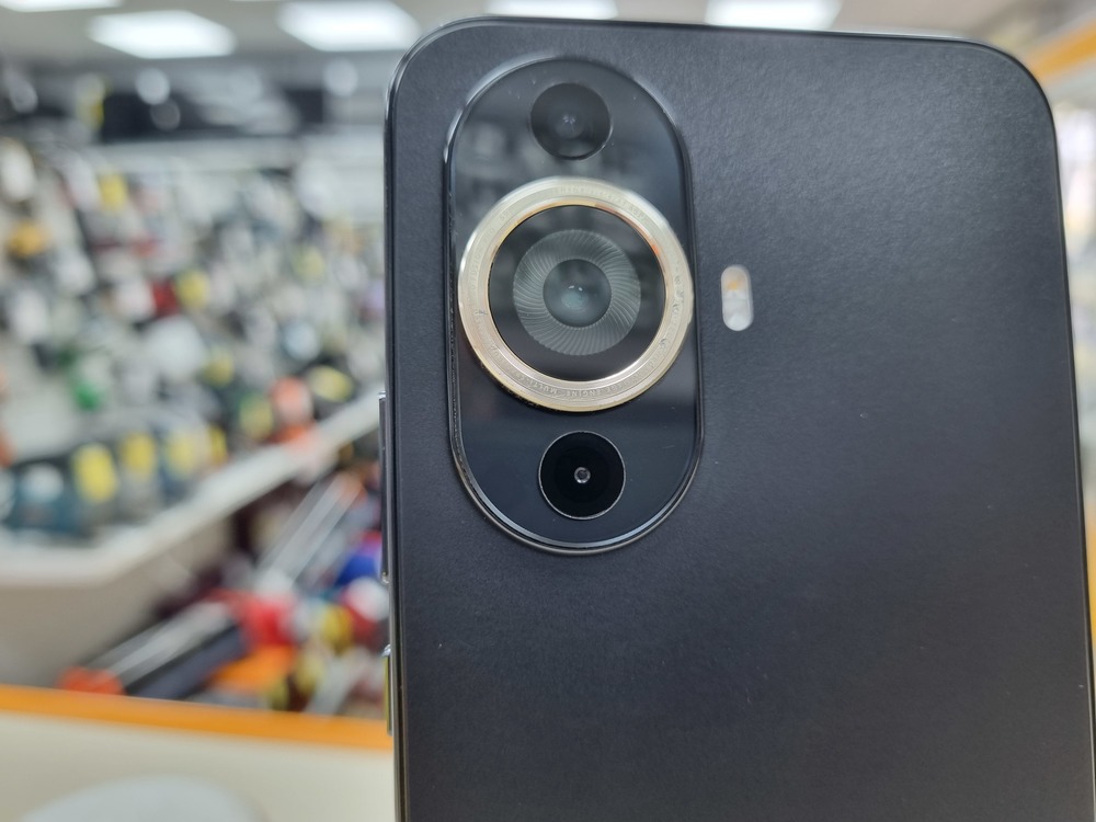 Смартфон Huawei Nova 11 8/256