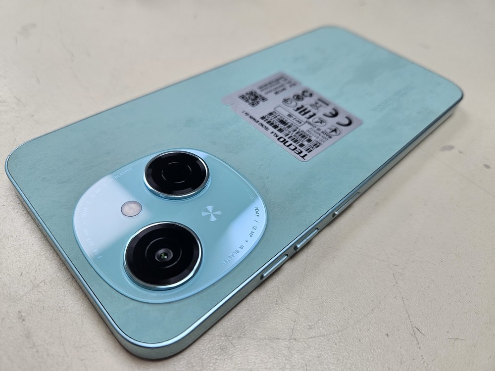 Смартфон Tecno Spark Go1 3/64