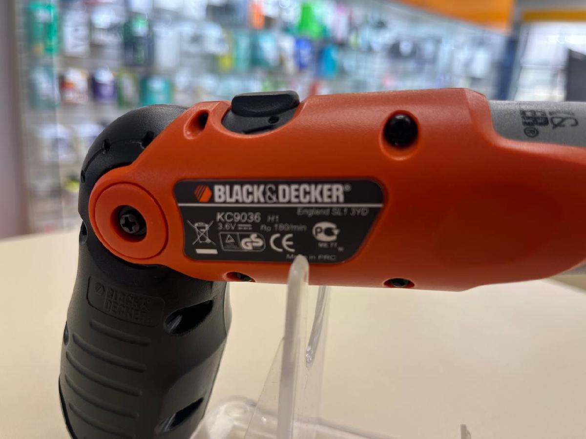 Отвертка электрическая Black&Decker KC9036