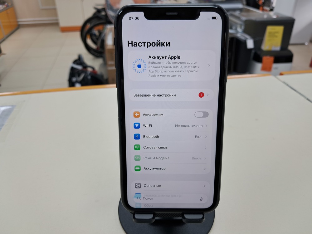 Смартфон Apple iPhone 11 64Gb