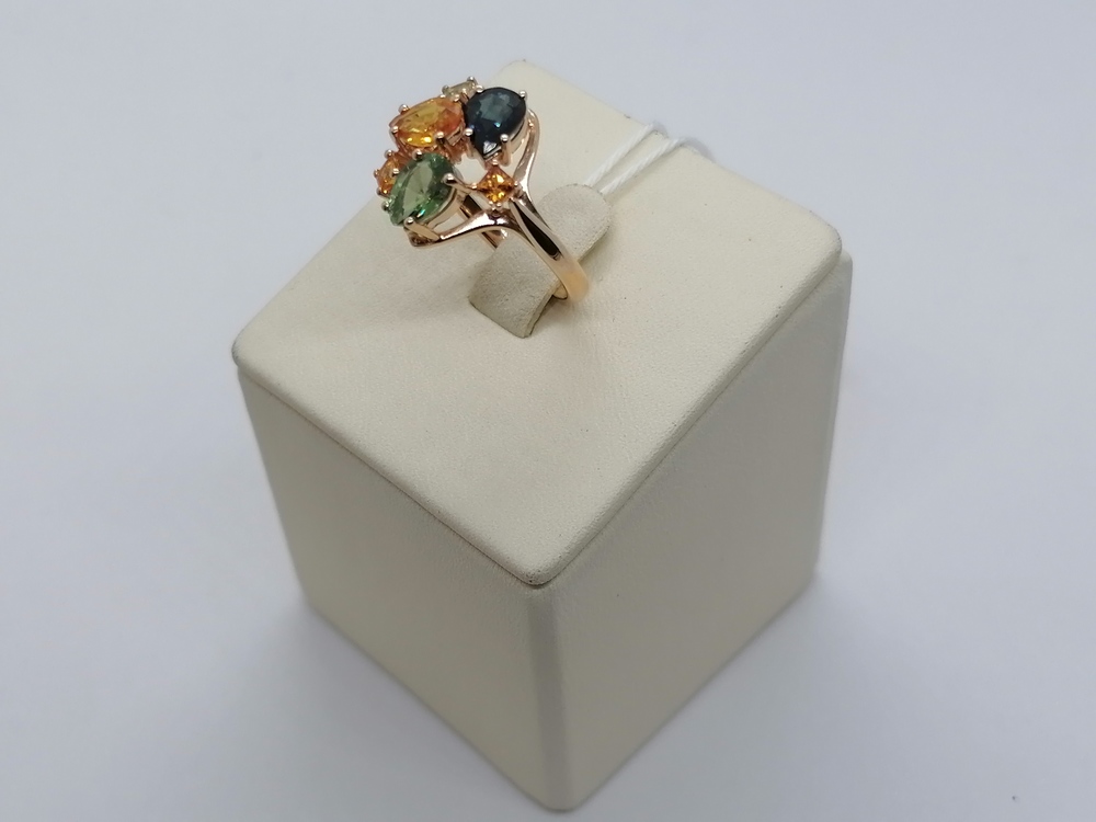 КОЛКМИ585 КОЛЬЦО С КАМНЯМИ (Au 585)