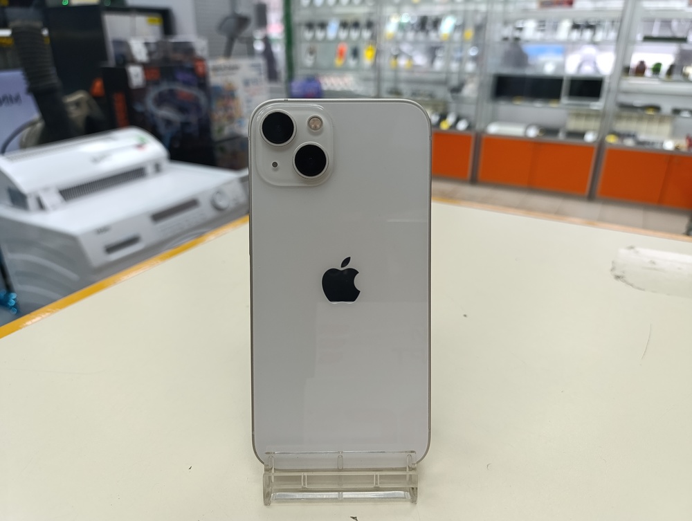 Смартфон Apple iPhone 13 128Gb