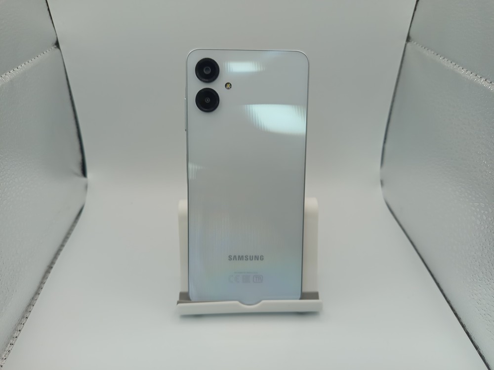 Смартфон Samsung Galaxy A06 4/64