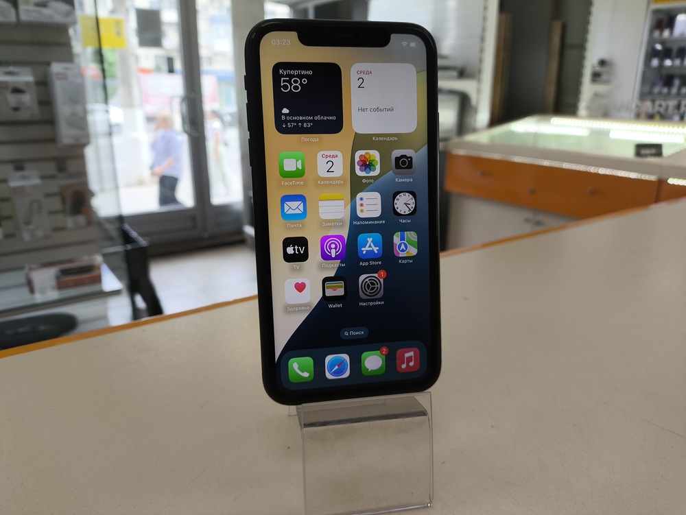 Смартфон Apple iPhone 11 64Gb