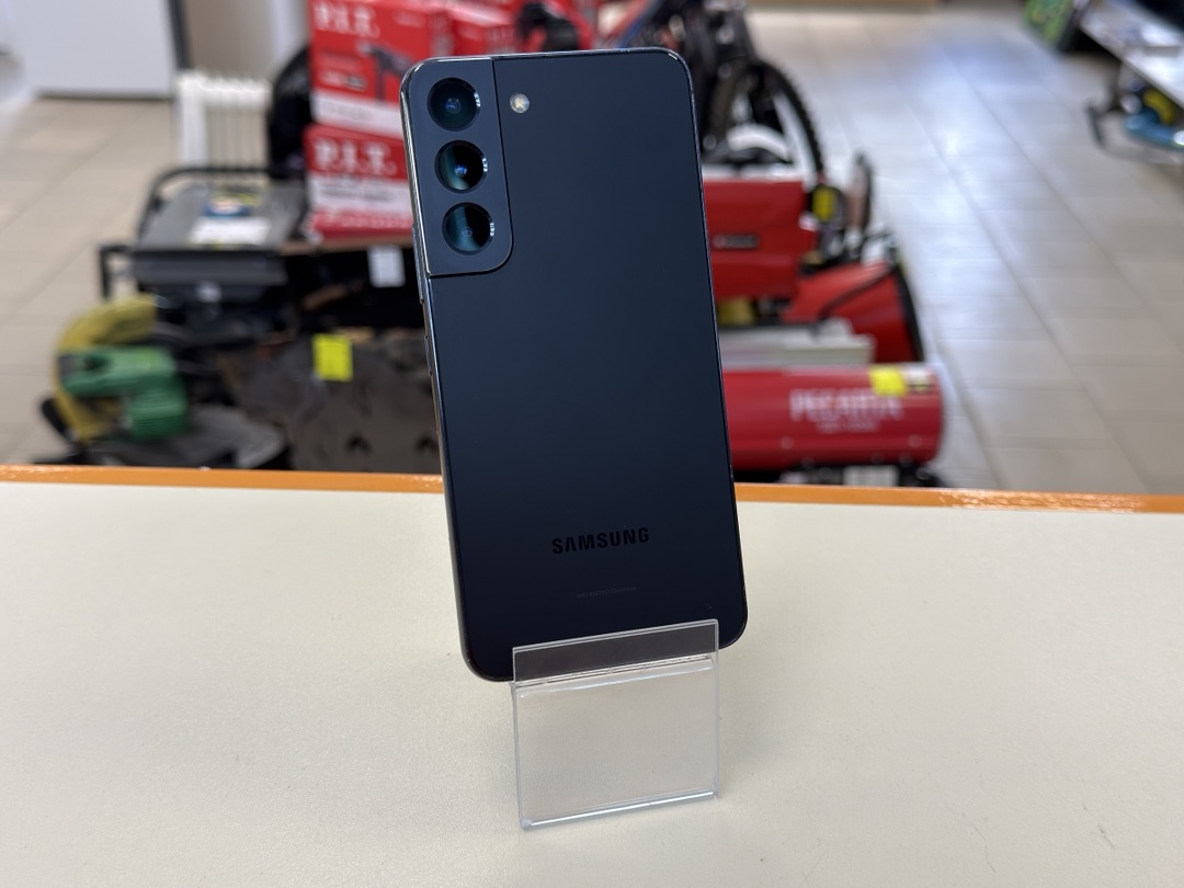 Смартфон Samsung Galaxy S22 8/128