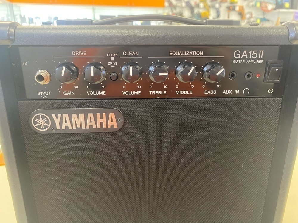 Комбик YAMAHA GA15