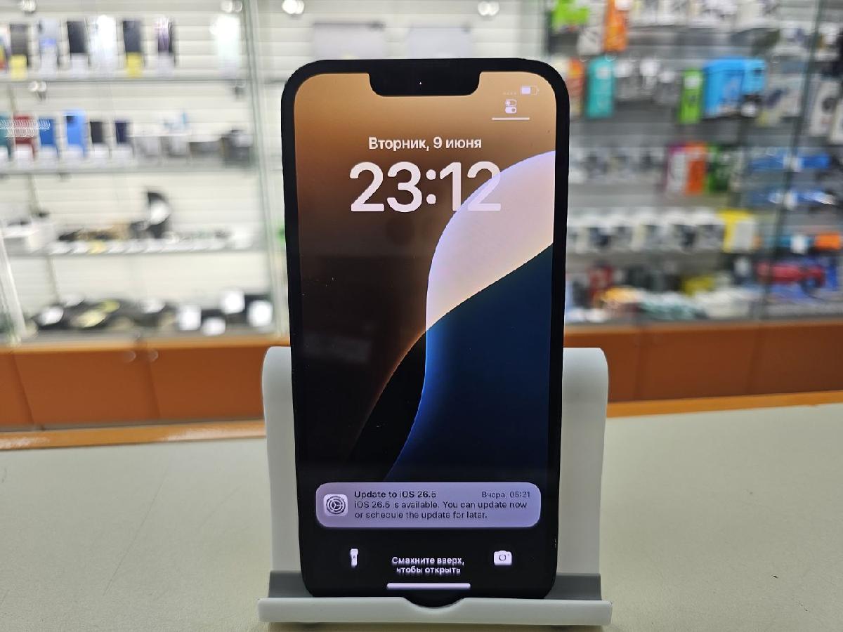 Смартфон Apple iPhone 13 128Gb
