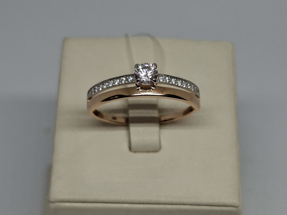 КОЛЬЦО С КАМНЯМИ (Au 585)