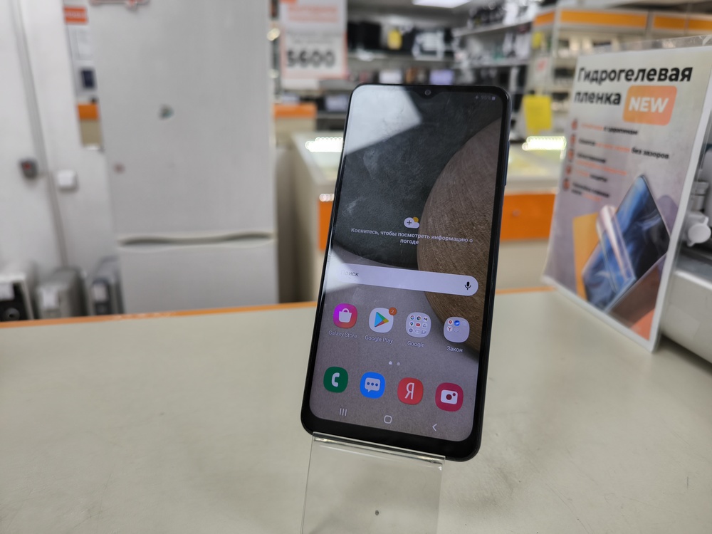 Смартфон Samsung Galaxy A12 4/64