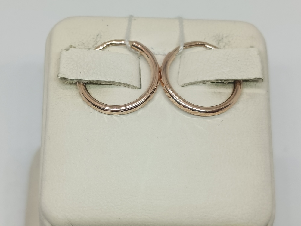 А 021003 СЕРЬГИ КОНГО Рифленые (Au 585)