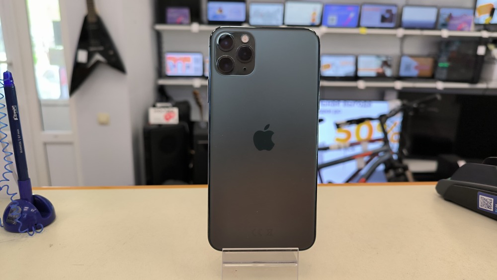 Смартфон Apple iPhone 11 Pro Max 64Gb