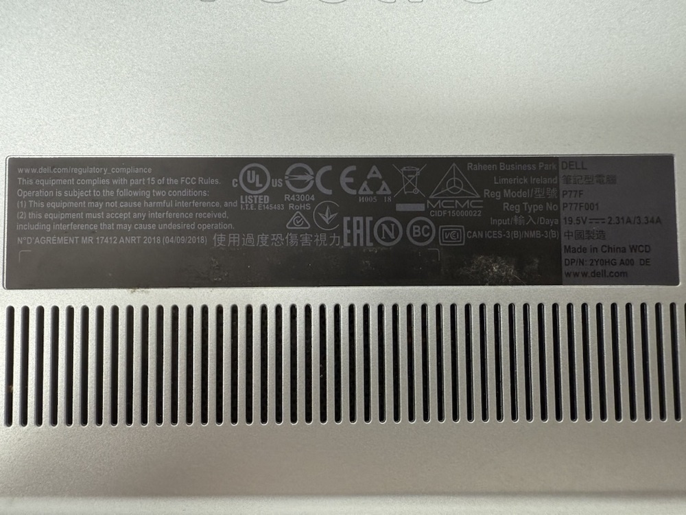 Ноутбук DELL Dell P77F001; Core i3-8145U, Intel UHD Graphics 620, 4 Гб, 128 Гб, Нет