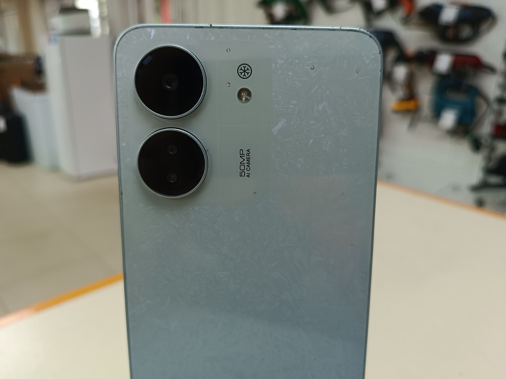 Смартфон Xiaomi Redmi 13C 8/256