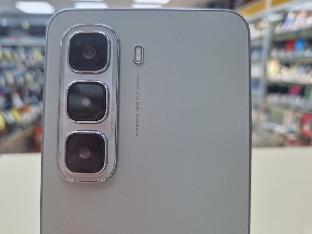 Смартфон Infinix HOT 50 8/256