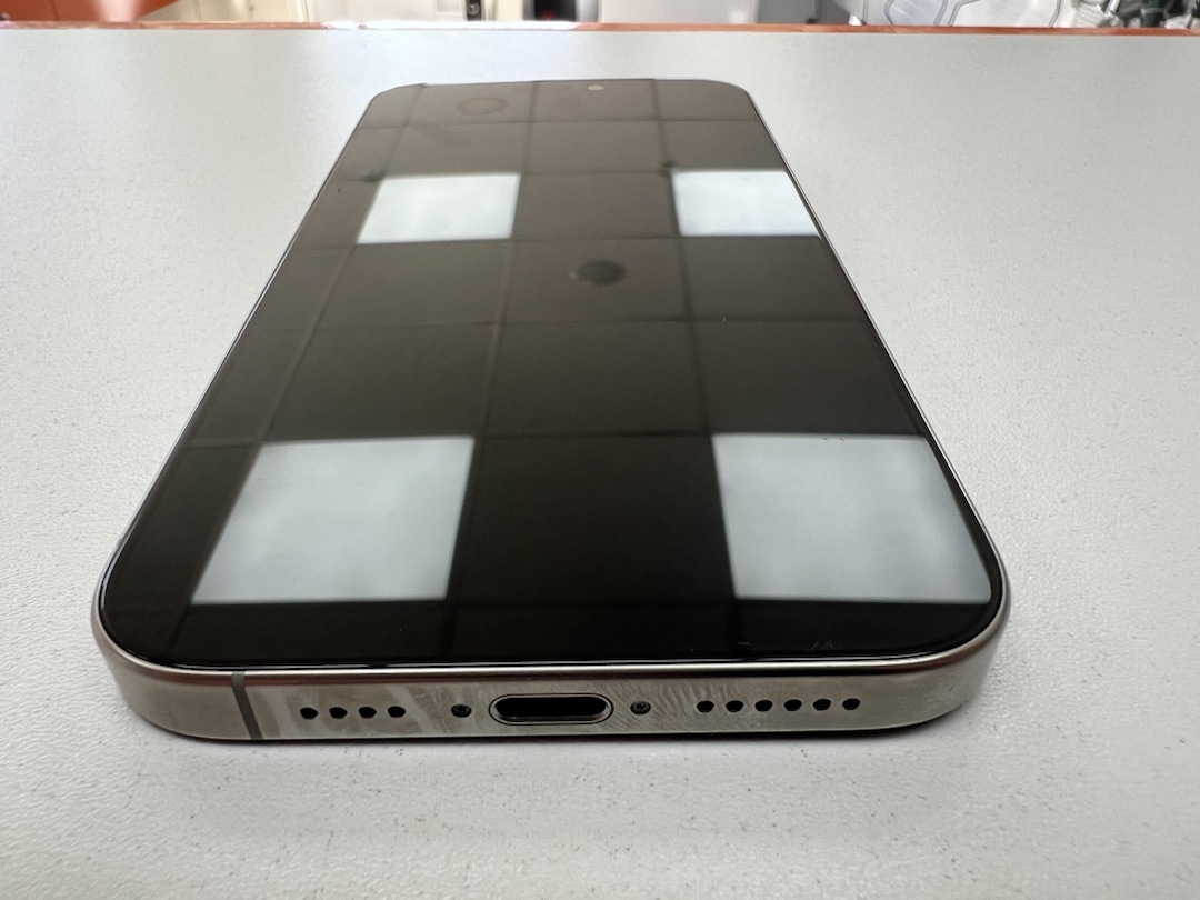 Смартфон Apple Iphone 16 Pro Max 256Gb