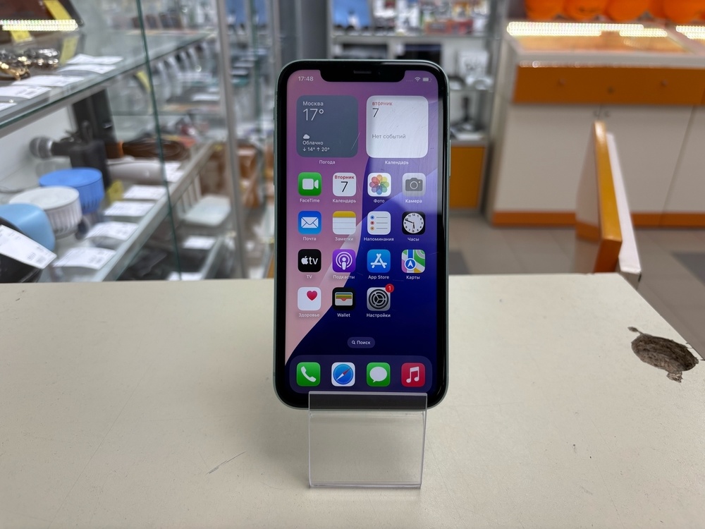 Смартфон Apple iPhone 11 128Gb